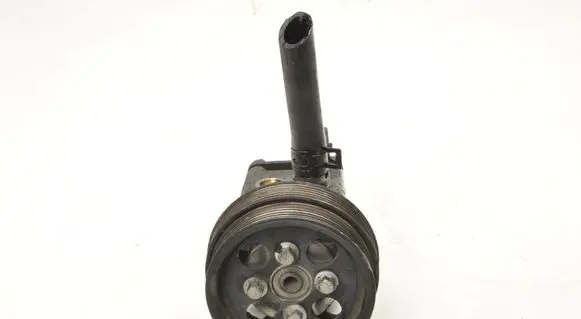 Volvo XC60 Power steering pump 31280320