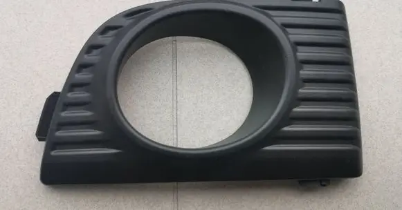 Subaru Legacy Front fog light trim/grill 57731AE300