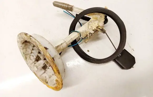 Audi A6 S6 C5 4B Fuel level sensor 