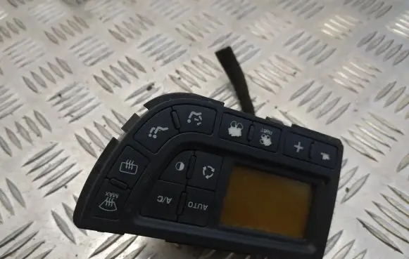 Interior fan control switch