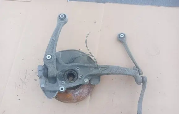 Audi A5 8T 8F Front wheel hub spindle knuckle 4G0407242C 085426213840 020415