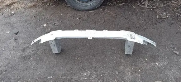 BMW 5 G30 G31 G38 Front bumper support beam 7385288