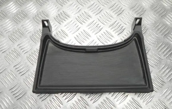 Radio/GPS head unit trim