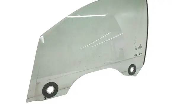 BMW i4 Front door window glass four-door 7955247 E000233 DOT618M391AS2