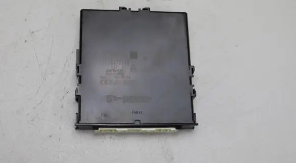 Toyota RAV 4 (XA40) Keyless (KESSY) go control unit/module 8999042090 2325008362