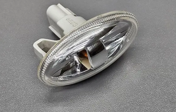 Peugeot 4007 Front fender indicator light 1132240