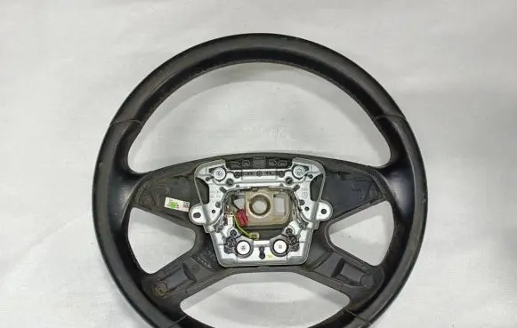 Mercedes-Benz E W212 Steering wheel A2124600303