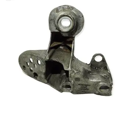 Audi A6 S6 C5 4B Engine mounting bracket 4b0199351b