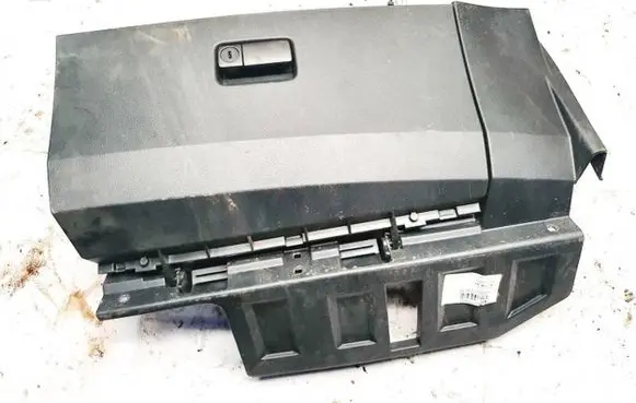 Nissan Murano Z50 Glove box 68108CA000 K10481 68108CA000K10481