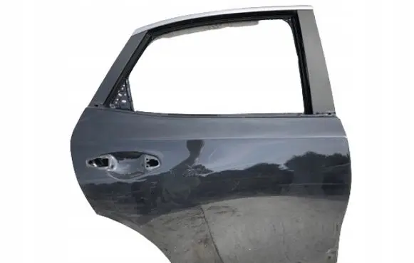 KIA Xceed Front door