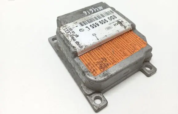 Audi A4 S4 B6 8E 8H Airbag control unit/module 8D0959655L 0285001305