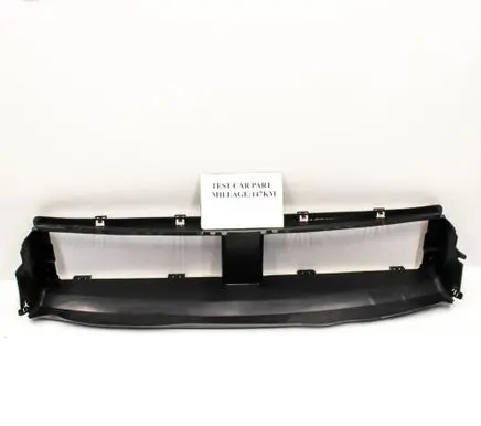 Ford Kuga III Intercooler air guide/duct channel LJ6B8314A