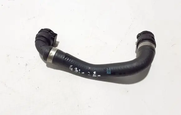BMW 5 G30 G31 Engine coolant pipe/hose 8473704