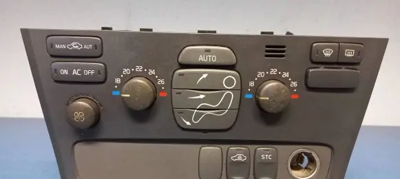 Volvo S60 Air conditioning/heating control unit 8691950
