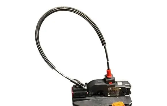 Opel Mokka Rear door lock 13579548