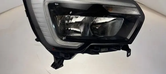 Renault Master III Headlight/headlamp 260105567R K511821