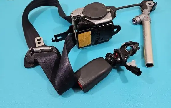 Peugeot 4007 Front seatbelt 608397600C IMPRK1461823