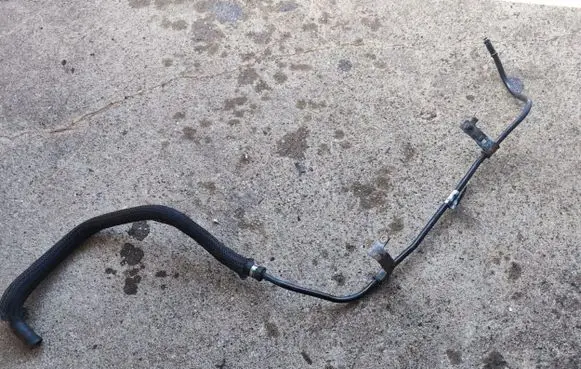 Chrysler 300 - 300C Engine coolant pipe/hose 04598021AD