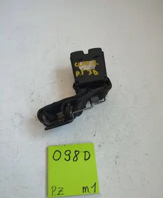 Renault Clio II Rear seatbelt buckle 550233311L
