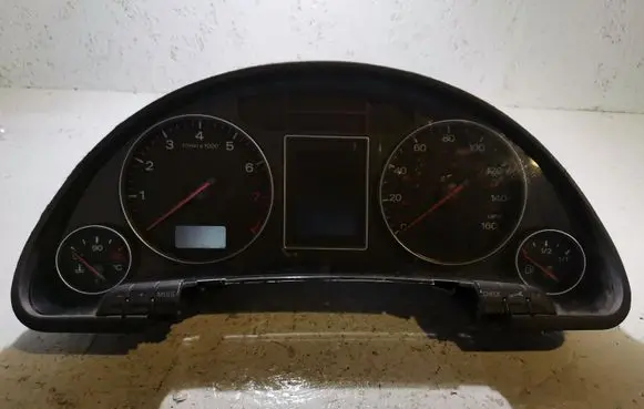 Audi A4 S4 B7 8E 8H Speedometer (instrument cluster) 8E0920950K