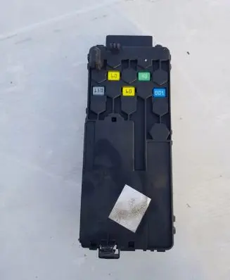 Mercedes-Benz ML W164 Fuse module A1645450201