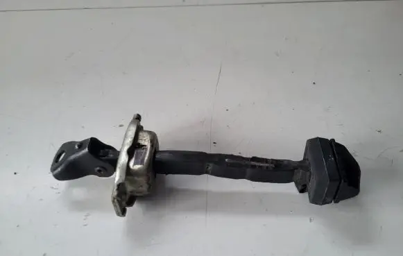 Honda CR-V Front door check strap stopper