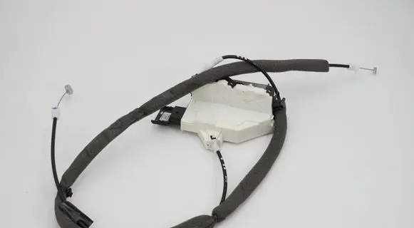 Peugeot Partner Sliding door lock 828414