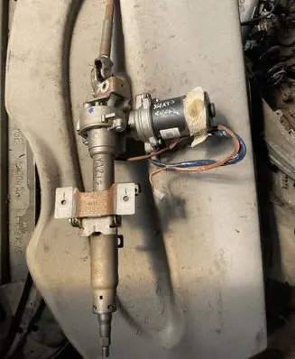 Toyota Yaris Electric power steering pump 452000D092