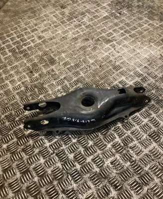 Mercedes-Benz E W212 Rear upper control arm/wishbone 2043503506 A2043503506
