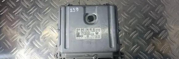Mercedes-Benz E W211 Engine control unit/module A6421508591 1039S14063 0281013478