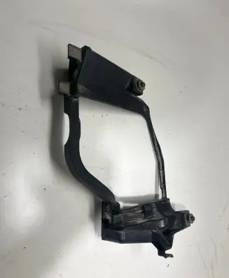 BMW 5 E60 E61 Headlight/headlamp mounting bracket