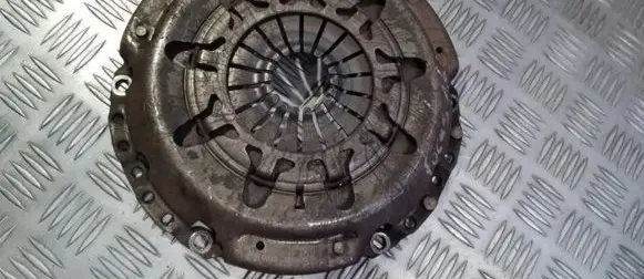 Ford Focus Pressure plate 411916307 322025810