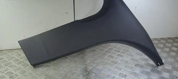 BMW M3 F80 (B) pillar trim (bottom) 7221002