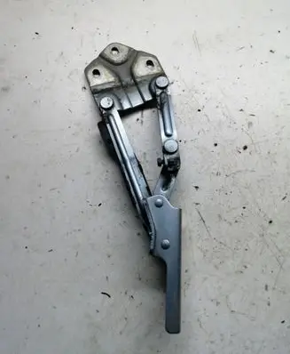 Volkswagen Touran I Engine bonnet/hood hinges 1T0823302
