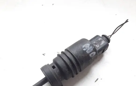 Audi A4 S4 B5 8D Windscreen/windshield washer pump