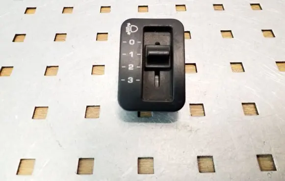 Jeep Grand Cherokee (WJ) Headlight level height control switch 56033015AD