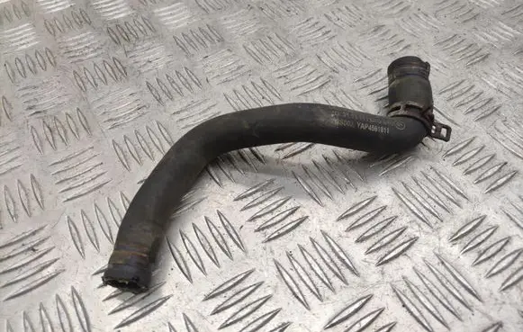 Mercedes-Benz CLA C117 X117 W117 Engine coolant pipe/hose A2465010258