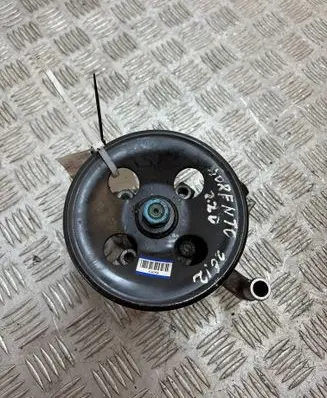 KIA Sorento Power steering pump 2B082B9G