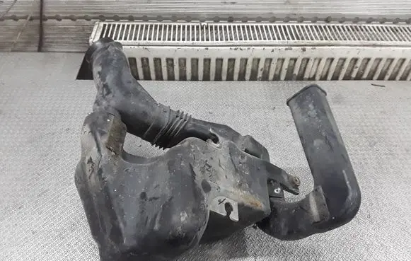 Honda HR-V Air intake duct part