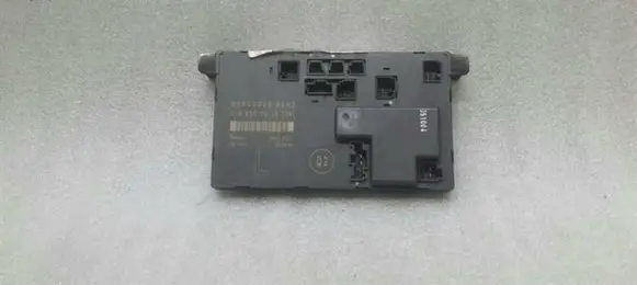 Mercedes-Benz CLS AMG C219 Door control unit/module A2198200626
