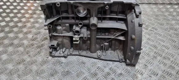 Mercedes-Benz A W176 Engine block S26371662 270920 R2700106100