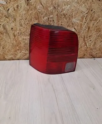 Volkswagen PASSAT B5 Rear/tail lights 392847