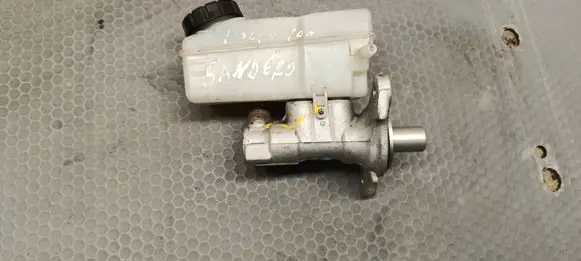Dacia Sandero II Master brake cylinder 1070529S01 460915125R