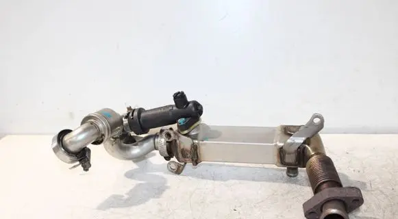 BMW 3 E90 E91 EGR valve cooler 7794245 L7305000