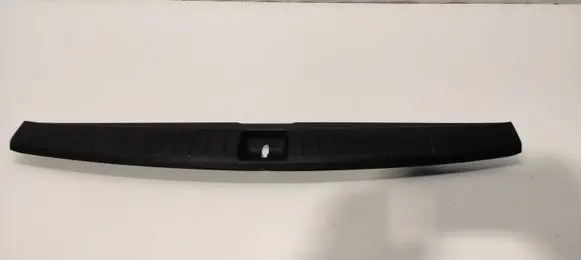 Subaru Legacy Trunk/boot sill cover protection 95073AG000