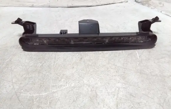 Volvo V70 Third/center stoplight 30678549 16511100