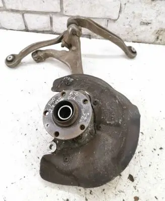 Audi A6 S6 C6 4F Front wheel hub