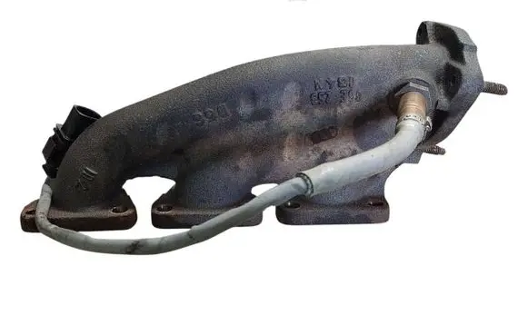 Volkswagen Touareg II Exhaust manifold 06E253034M 06E906262K
