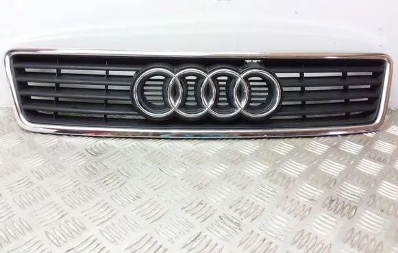 Audi A6 S6 C5 4B Front grill 4B0853651A