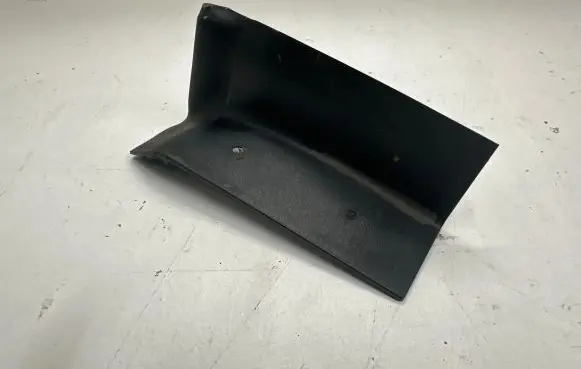 Skoda Kodiaq Rear bumper corner part panel trim 16332
